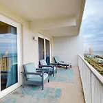 Laketown Wharf VII