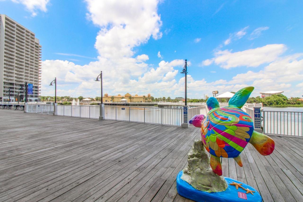 Laketown Wharf Vii *
